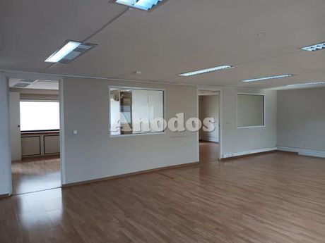 Γραφείο 170 τ.μ. πρός ενοικίαση