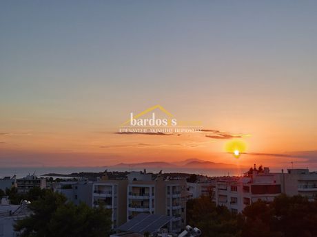 Επιχειρηματικό κτίριο 799τ.μ. για πώληση-Βούλα