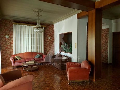 Apartment complex 458sqm for sale-Filothei