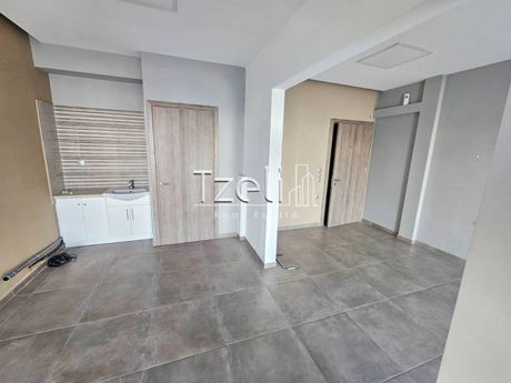 Office 45sqm for rent-Patra » Patra Centre