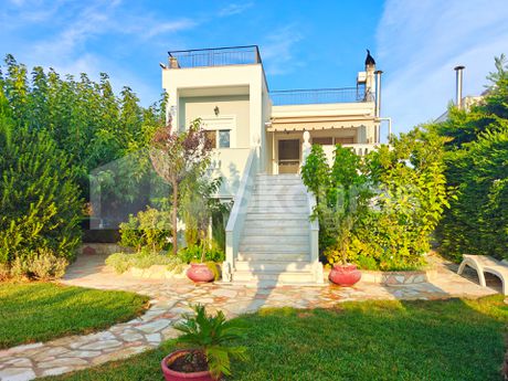 Μονοκατοικία 200τ.μ. για πώληση-Λουτράκι-περαχώρα