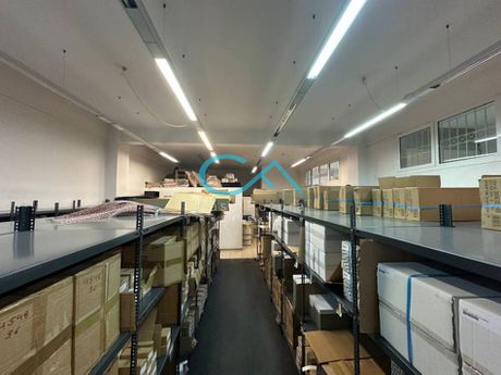 Επιχειρηματικό κτίριο 773τ.μ. για πώληση-Σπάτα » Κέντρο