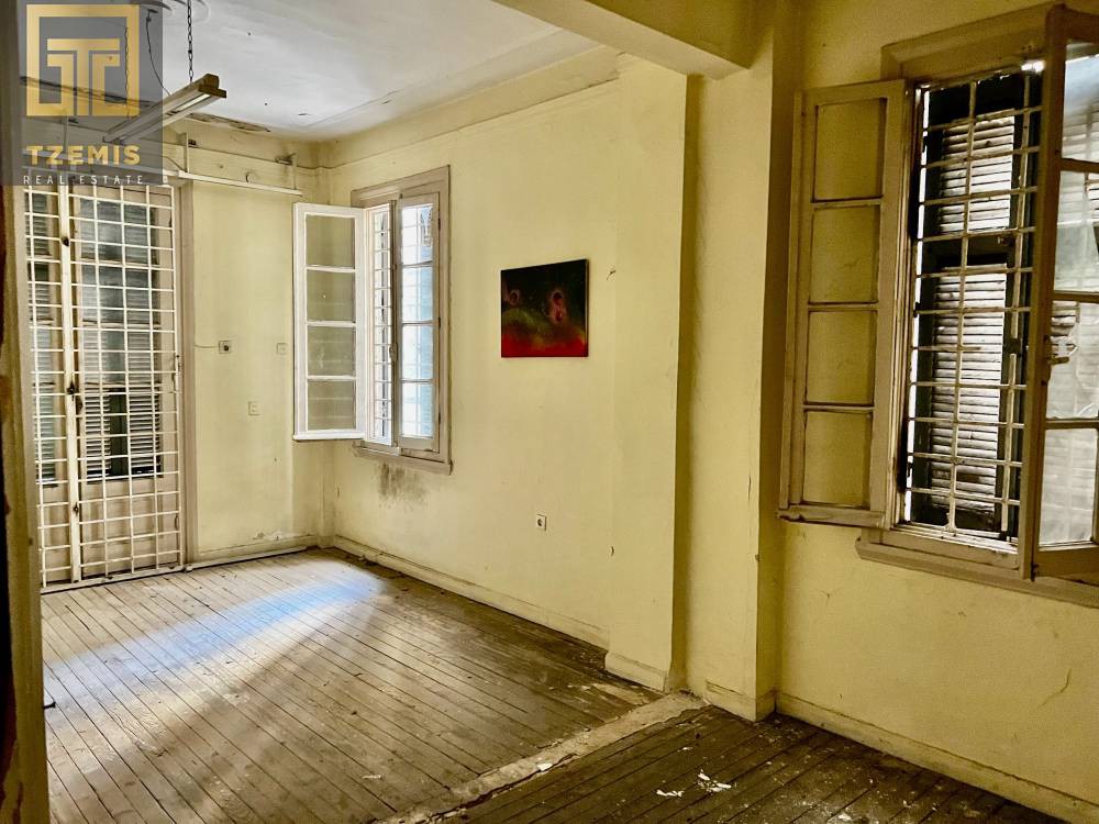 Επιχειρηματικό κτίριο 1.750 τ.μ. προς πώληση, Κέντρο Θεσσαλονίκης