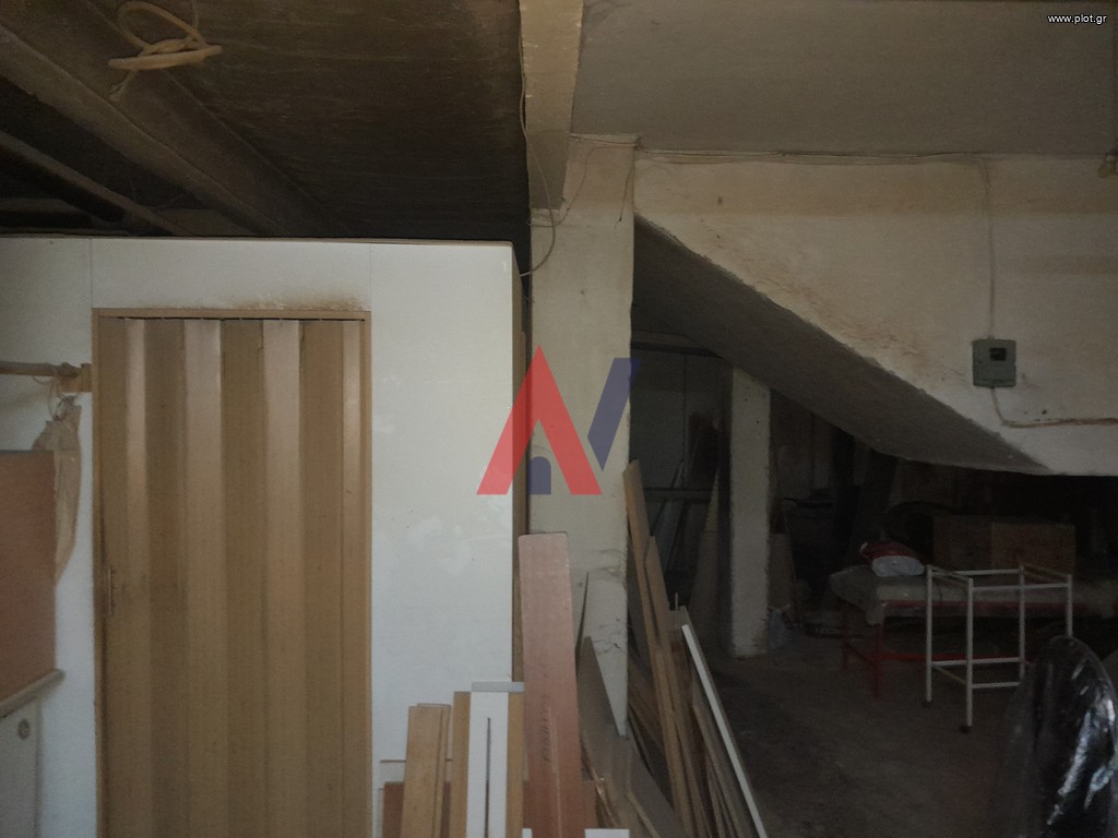 Αποθήκη 140 τ.μ. προς πώληση, Παπάφη