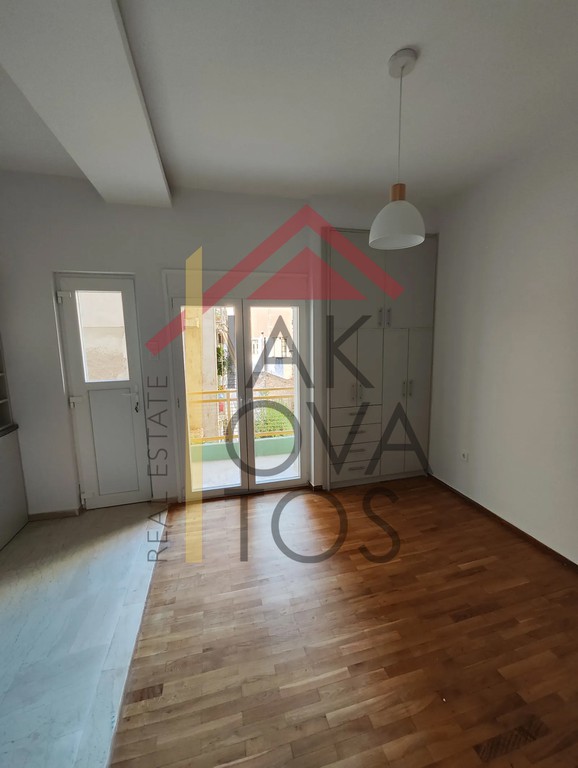 Studio / γκαρσονιέρα 30 τ.μ. προς ενοικίαση, Νεάπολη Εξαρχείων