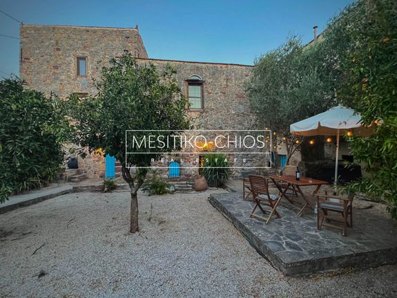 Apartment complex 311,49 sqm for sale, Chios Prefecture, Chios