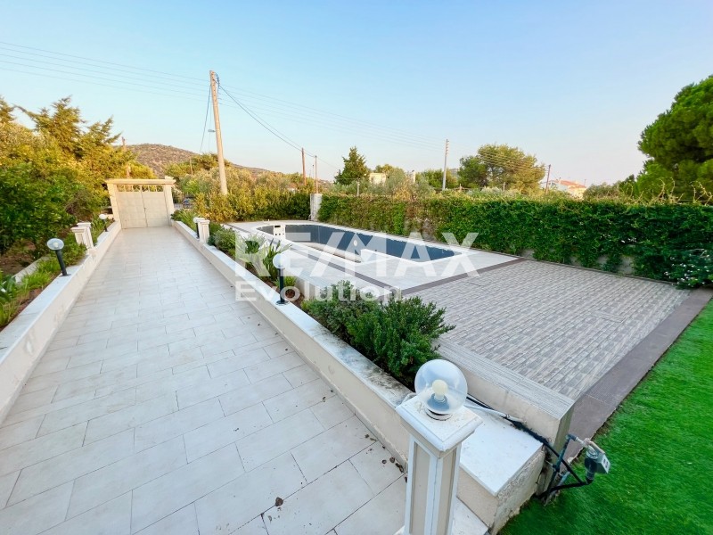 Βίλλα 430 τ.μ. πρός πώληση, Αττική - Υπόλοιπο, Καλύβια Θορικού