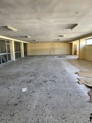 Επιχειρηματικό κτίριο 220 τ.μ. για ενοικίαση