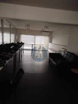 Office 200sqm for rent-Nikaia » Agios Ioannis Chrisostomos