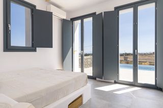 Βίλλα 240 τ.μ. προς πώληση, Χρυσή Ακτή Πάρου-thumb-13