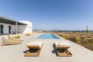 Βίλλα 240 τ.μ. προς πώληση, Χρυσή Ακτή Πάρου-thumb-1