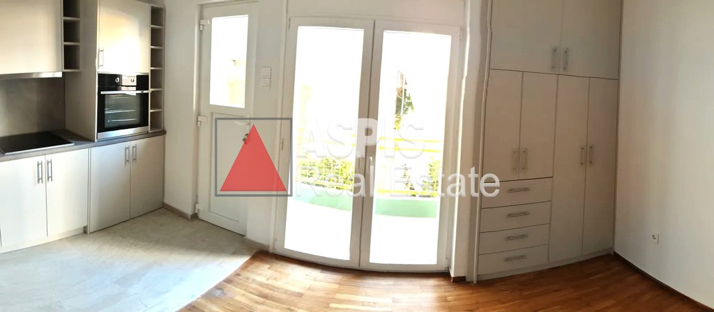 Studio / γκαρσονιέρα 30 τ.μ. προς ενοικίαση, Εξάρχεια - Νεάπολη