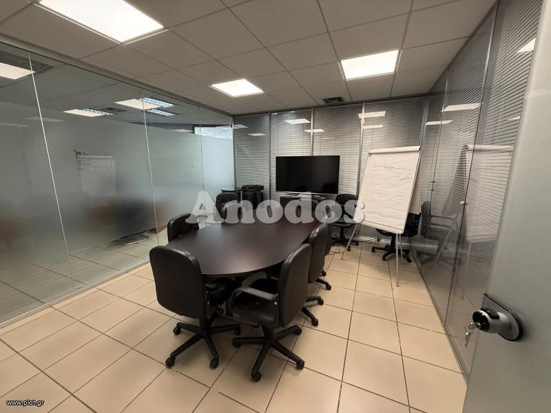 Γραφείο 250 τ.μ. πρός ενοικίαση, Αθήνα - Βόρεια Προάστια, Μαρούσι