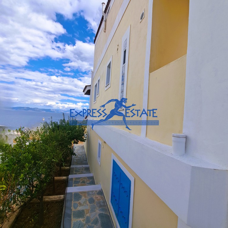 Μονοκατοικία 200 τ.μ. πρός πώληση, Αττική - Υπόλοιπο, Ραφήνα