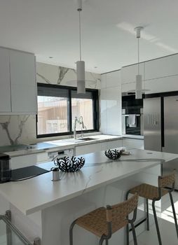 Διαμέρισμα 100τ.μ. για ενοικίαση-Βουλιαγμένη