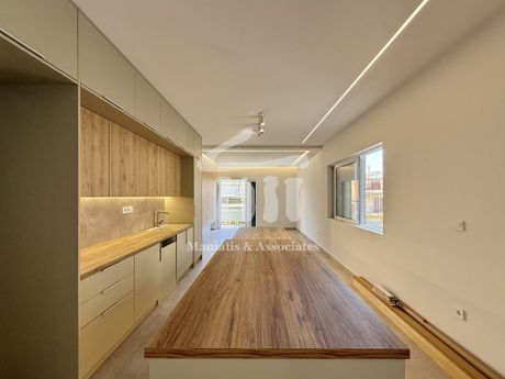 Διαμέρισμα 111τ.μ. για πώληση-Γλυφάδα