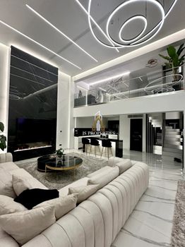 Μεζονέτα 270 τ.μ. για πώληση