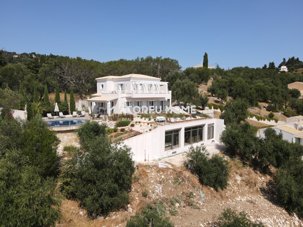 Βίλλα 280 τ.μ. πρός πώληση, Ν. Κέρκυρας, Κέρκυρα