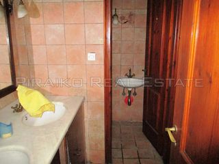 Κατάστημα 125 τ.μ. για πώληση, Πειραιάς, Καστέλλα-thumb-4