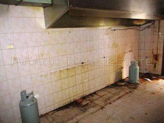 Κατάστημα 125 τ.μ. για πώληση, Πειραιάς, Καστέλλα-thumb-6