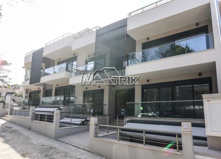 Συγκρότημα διαμερισμάτων 240 τ.μ. πρός πώληση, Χαλκιδική, Κασσάνδρα