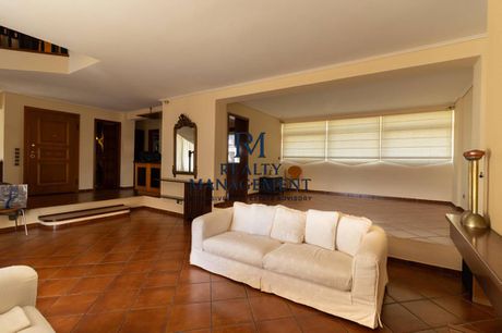 Maisonette 208sqm for sale-Argyroupoli » Center