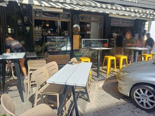 Επιχείρηση 220 τ.μ. για πώληση