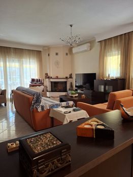 Μεζονέτα 216 τ.μ. πρός πώληση