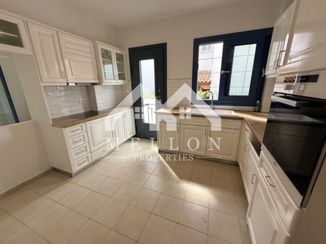 Μονοκατοικία 247τ.μ. για ενοικίαση-Κηφισιά » Αδάμες (οικισμός πελοποννησίων)