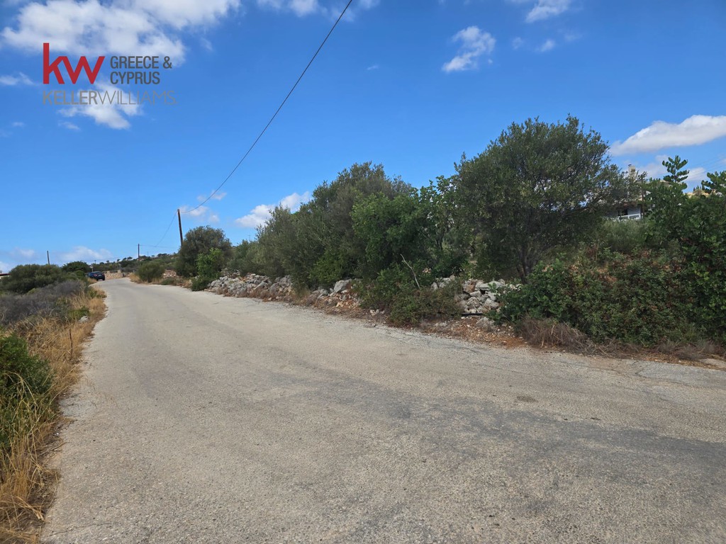 Οικόπεδο 4.573 τ.μ. προς πώληση, Πιθάρι