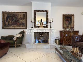 Μεζονέτα 298 τ.μ. για πώληση