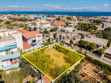Land plot 240 sqm for sale