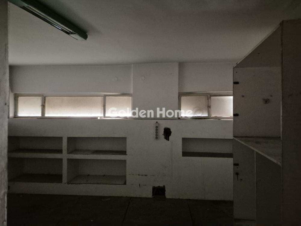 Κατάστημα 30 τ.μ. προς πώληση, Καινούργια Πόρτα