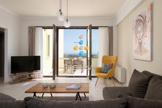 Apartment 85 sqm for rent, Rethymno Prefecture, Rethimno
