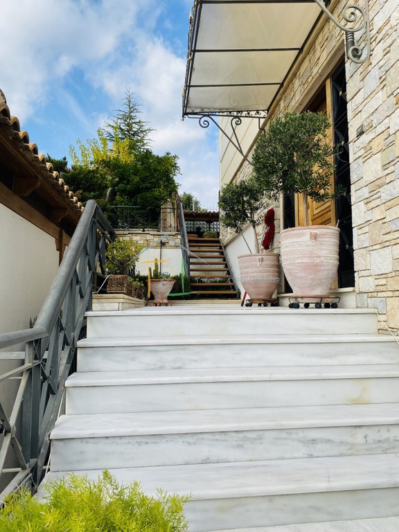 Μεζονέτα 400 τ.μ. πρός πώληση, Αθήνα - Βόρεια Προάστια, Μελίσσια