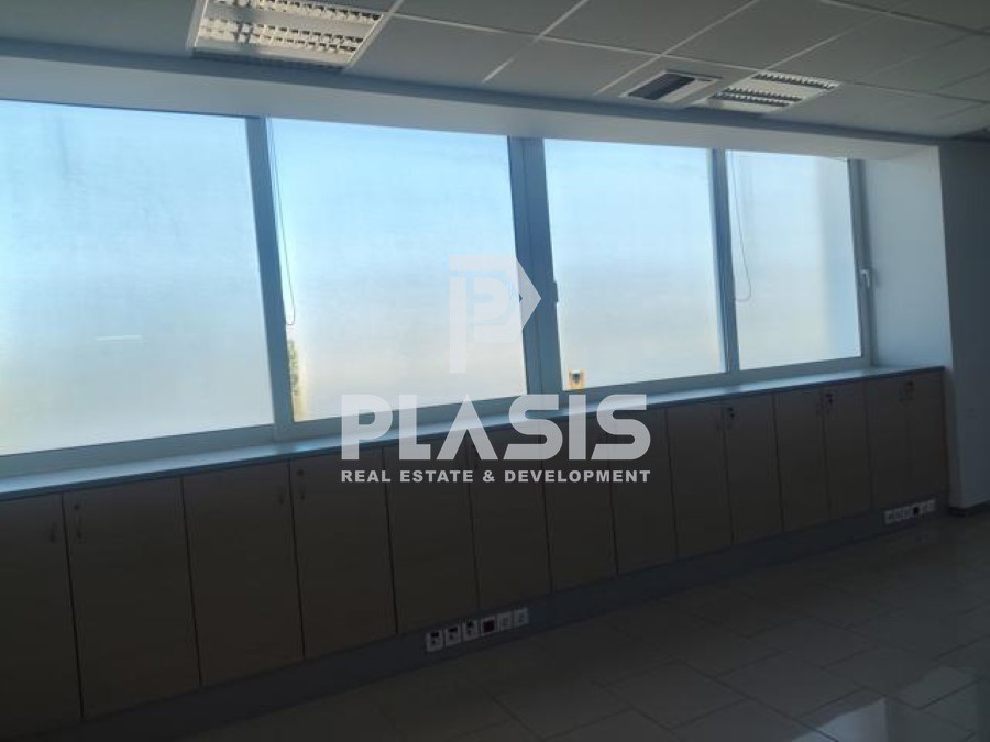 Γραφείο 900 τ.μ. πρός ενοικίαση, Αθήνα - Βόρεια Προάστια, Κηφισιά