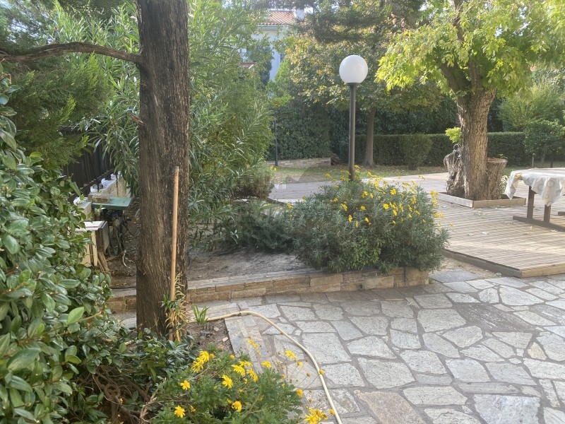 Μονοκατοικία 360 τ.μ. προς πώληση, Άλλη Μεριά
