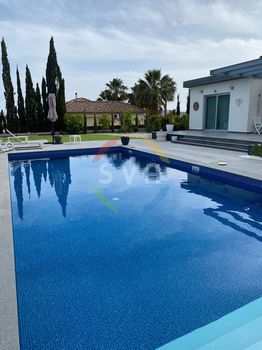 Μονοκατοικία 340τ.μ. για πώληση-