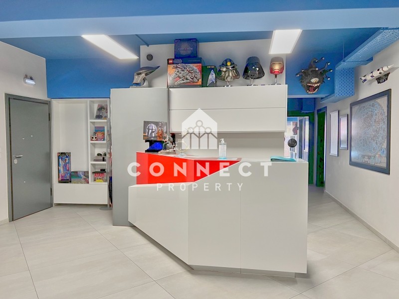 Επιχειρηματικό κτίριο 1.620 τ.μ. πρός πώληση, Αθήνα - Νότια Προάστια, Καλλιθέα
