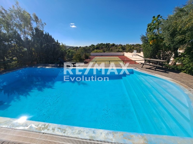 Μεζονέτα 310 τ.μ. πρός πώληση, Αθήνα - Ανατολικά Προάστια, Κορωπί