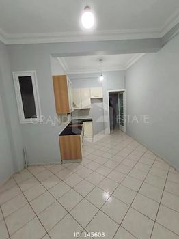 Διαμέρισμα 70τ.μ. για ενοικίαση-Πατήσια » Πλατεία κολιάτσου