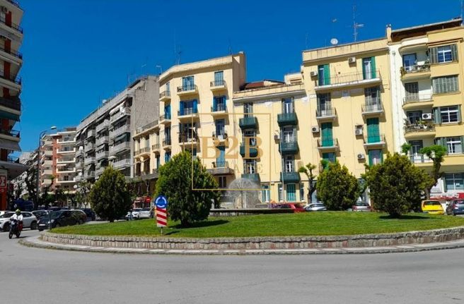 Κατάστημα 246 τ.μ. προς πώληση