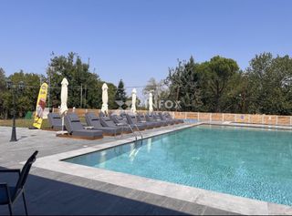 Συγκρότημα διαμερισμάτων 11.000 τ.μ. για πώληση