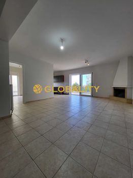 Διαμέρισμα 100τ.μ. για πώληση-Σπάτα