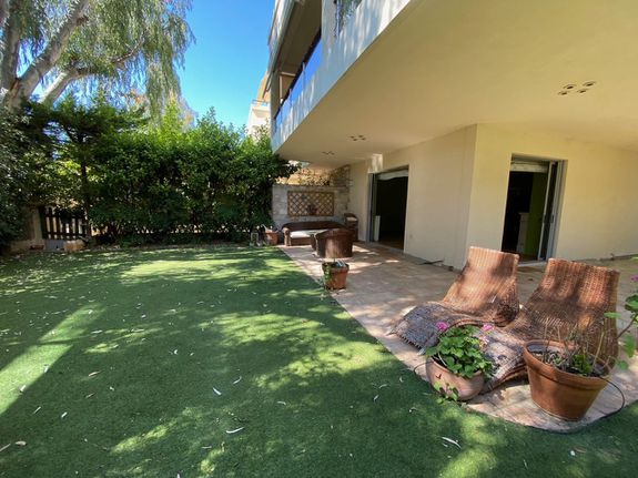 Maisonette 219 sqm for sale, Athens - North, Nea Erithraia