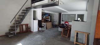 Store 153 sqm for sale