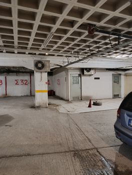 Parking 12τ.μ. για πώληση-Χαλάνδρι