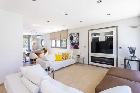 Detached home 265sqm for sale-Markopoulo