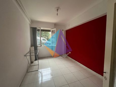Studio 30sqm for rent-Ilisia