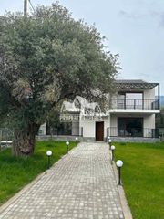 Συγκρότημα διαμερισμάτων 260 τ.μ. για πώληση